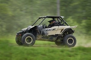 YXZ1000R SS XT-R Action 9