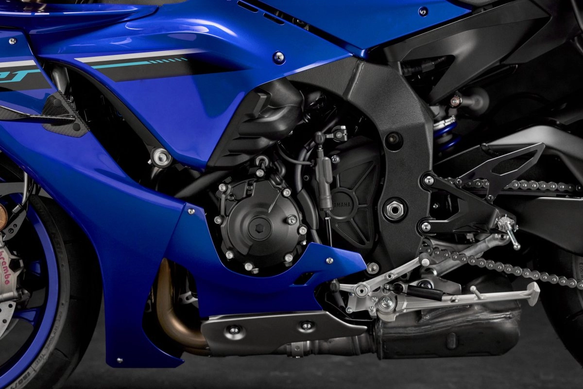 MotoGP® Derived Crossplane Crankshaft Engine