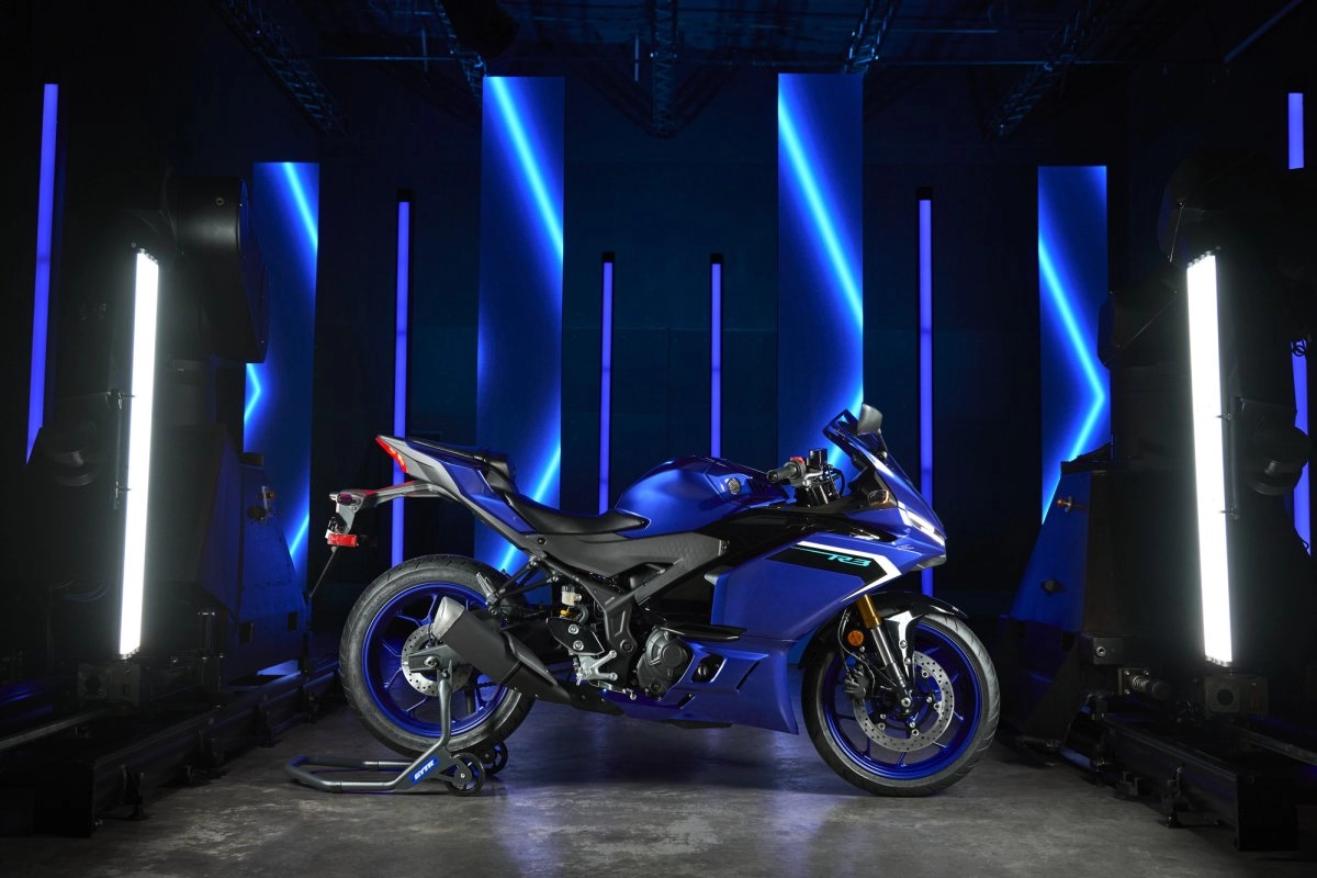 New Generation R-Series Styling
