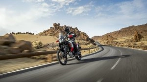 Tenere 700 World Raid on Road