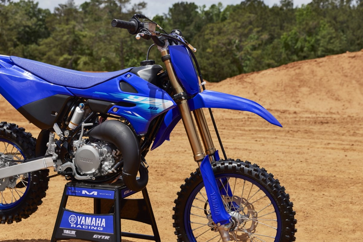 Fully-Adjustable KYB® Suspension
